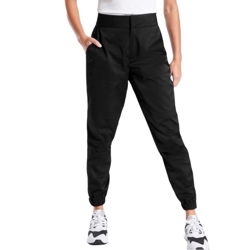 ATHLETA Radiant Jogger Black Size 8